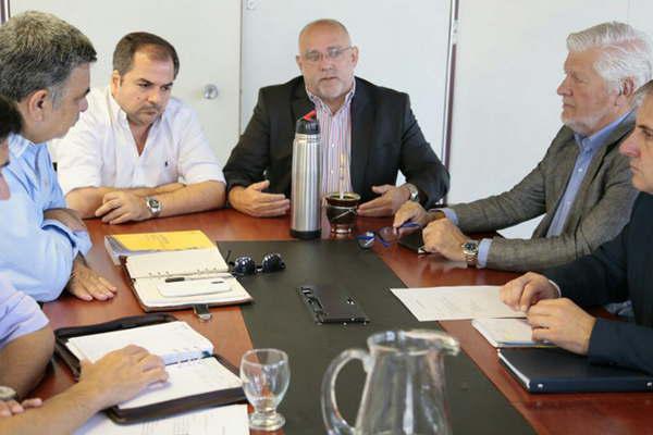 Vignolo se reunioacute con coordinadores del Plan Belgrano 