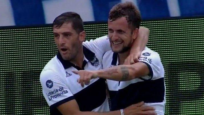 El Lobo se hizo fuerte en Paranaacute y le ganoacute a Patronato