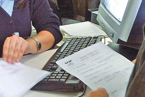 Vence el plazo para confirmar categoriacutea y pago viacutea electroacutenica