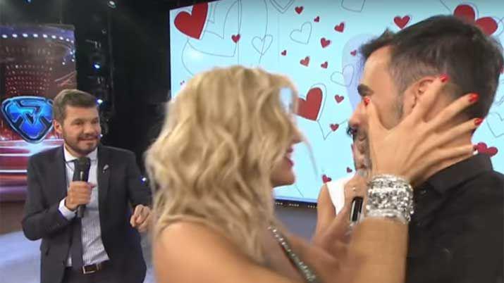Video Fede Hoppe confesoacute que estaacute saliendo con Macarena Rinaldi y hubo beso