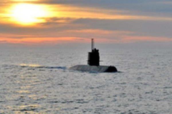 Detectaron una nueva sentildeal y enviaron aviones y buques