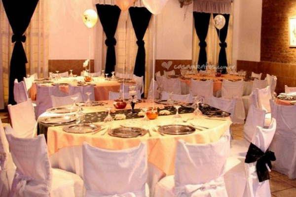 Inspeccionaraacuten salones donde se realizaraacuten las fiestas de egresados 