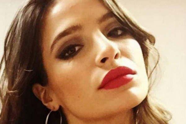 Brenda Asnicar sorprendioacute con una claacuteusula 