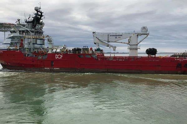 La Armada investiga si hubo una explosioacuten el diacutea en que desaparecioacute el submarino ARA San Juan