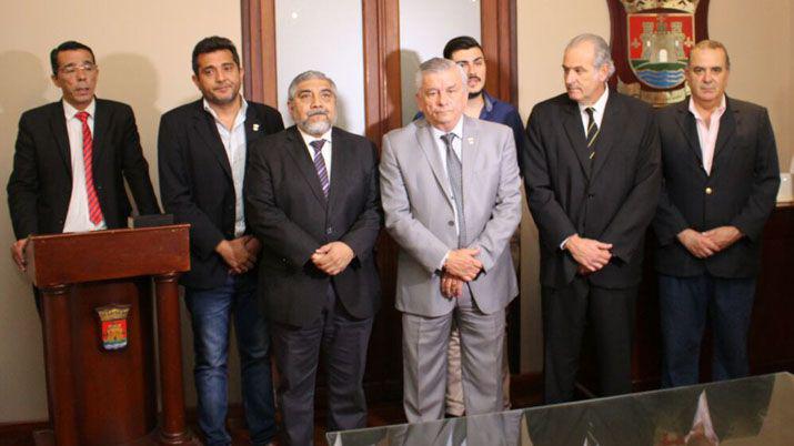 Infante jura el 6 de diciembre como diputado nacional y el 10 deja de ser el intendente