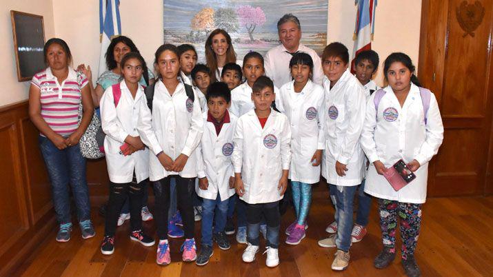Claudia de Zamora recibió a alumnos del Dpto Avellaneda