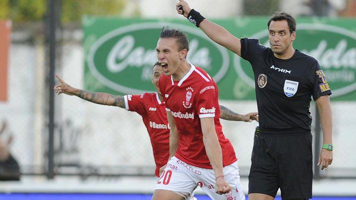 Huracn de visitante le ganó a Chacarita