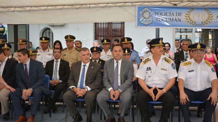 La Policiacutea de Santiago participa en una reunioacuten sobre seguridad ciudadana