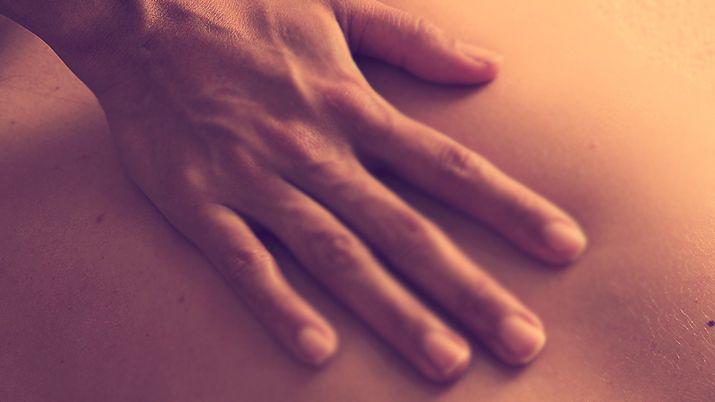 Una profesora de educacioacuten fiacutesica denuncioacute a meacutedico por abuso