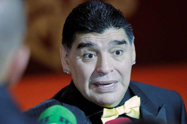 Diego y Sampaoli encendieron una poleacutemica en Moscuacute