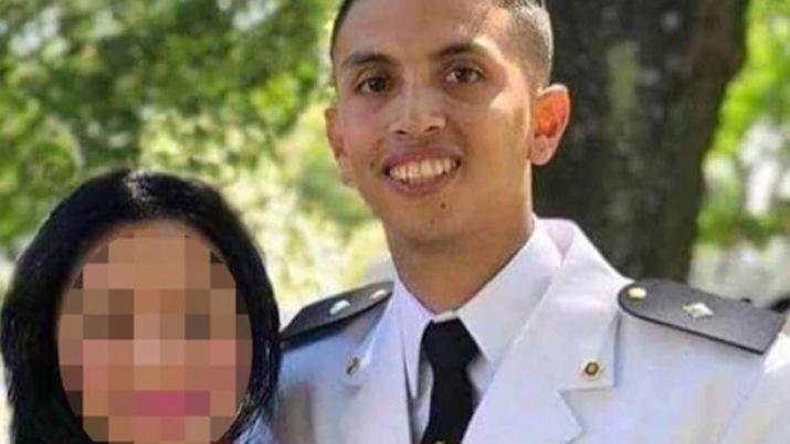 Video- balearon por la espalda a un policiacutea que quiso intervenir en un asalto