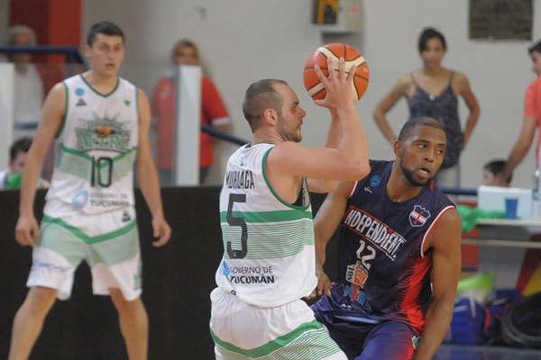 Independiente quiere hacer fuerte la localiacutea para subir en la tabla