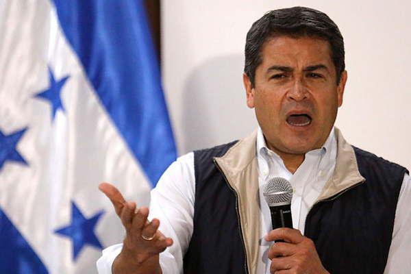 Juan Orlando Hernaacutendez habloacute como presidente reelecto e invitoacute a construir una nueva Honduras