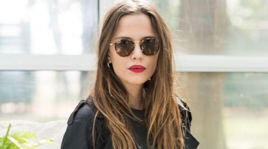 Ivana Figueiras mostroacute una foto en ropa interior con y sin Photoshop