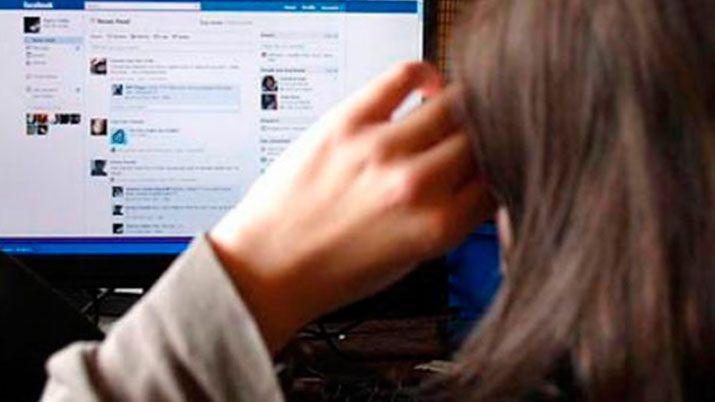 Se hizo amigo por Facebook le pidioacute un video hot y ahora lo extorsiona