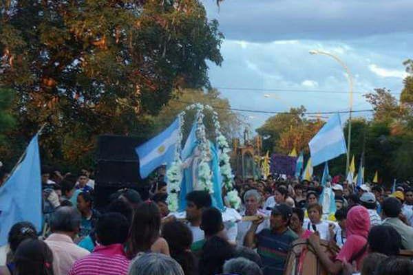La parroquia de Lourdes peregrina en honor a la Virgen