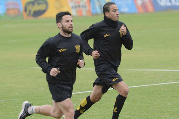 Tres variantes para recibir a Brown de Adrogueacute