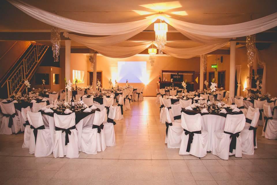 Denuncian a organizador de eventos por fallida fiesta de egresados