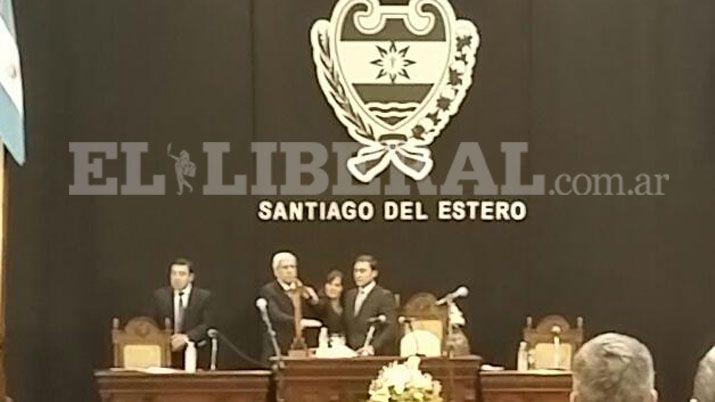 Joseacute Emilio Neder juroacute como vicegobernador
