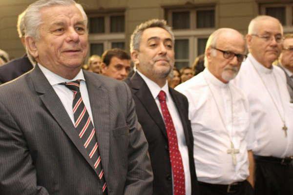 Con Zamora Santiago va a seguir creciendo