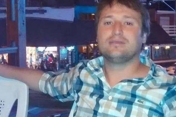 Un docente murioacute despueacutes de haber disputado un partido de fuacutetbol