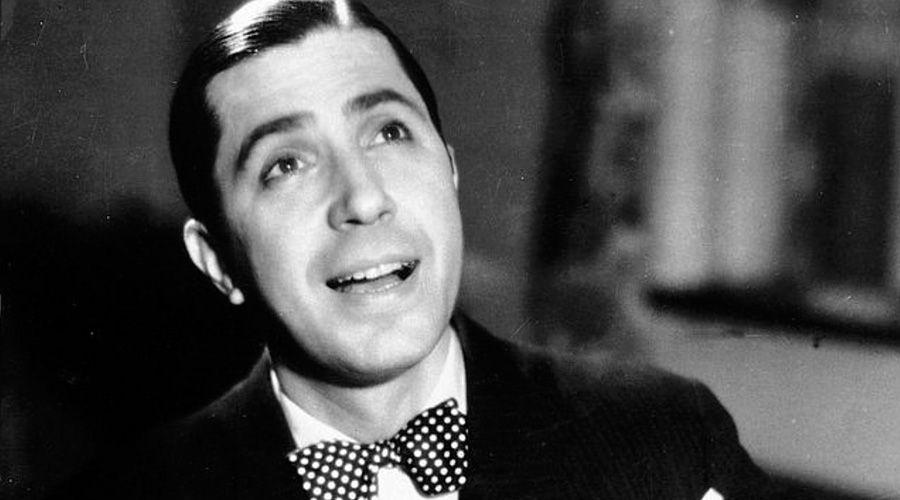 Un diacutea como hoy naciacutea Carlos Gardel