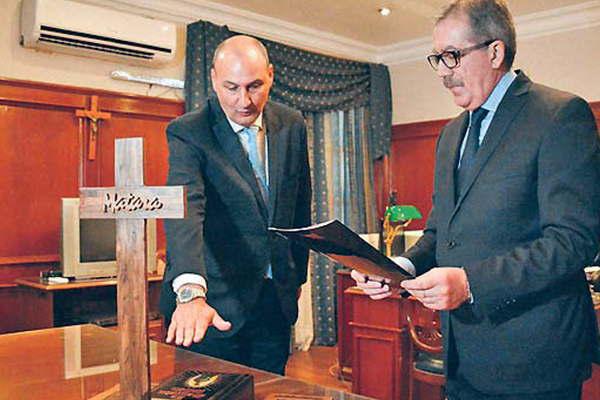 Asumioacute Abruzzese la Representacioacuten Oficial en Buenos Aires