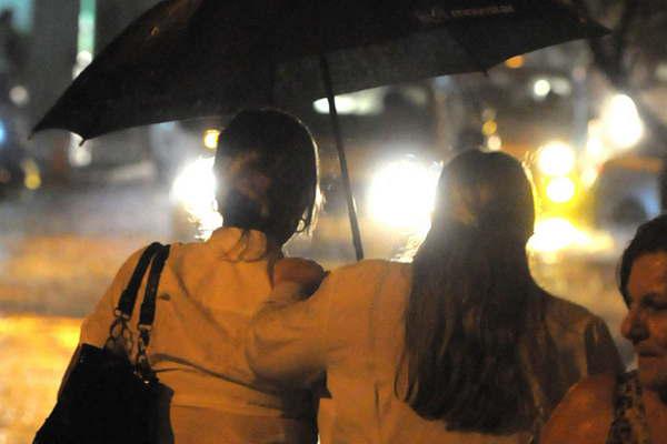 CAMBIO Las tormentas llegarías tras el intenso calor registrado en la jornada de hoy  