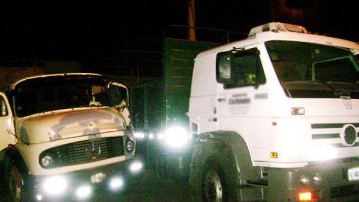 Garza- roce de dos camiones alertoacute a la policiacutea
