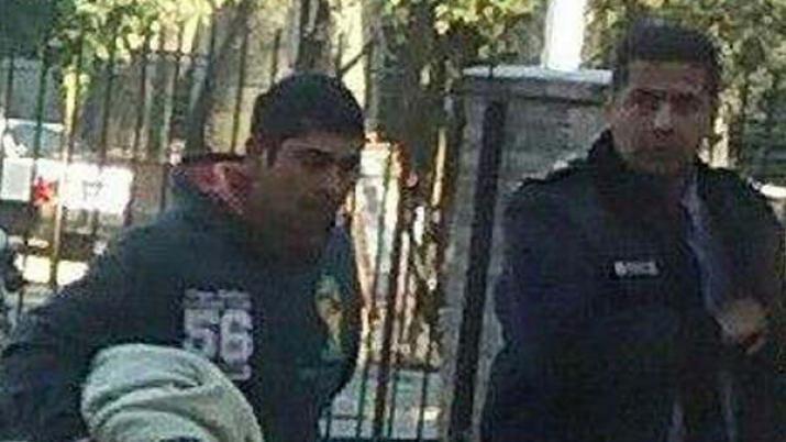 Uno de los fugitivos es acusado de asesinar al patovica Brandaacuten