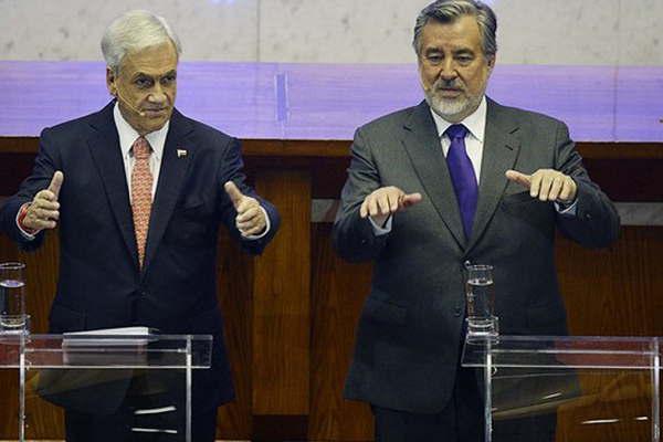 Caliente cierre de campantildea  por la segunda vuelta en Chile