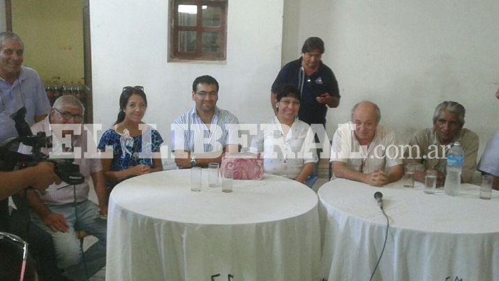 Anuncian bono de fin de antildeo para municipales de Antildeatuya