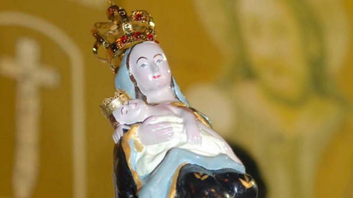 Entronizaraacuten una imagen de la Virgen de Sumampa en Nueva York