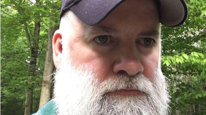 Un ex marine organizoacute una colecta para los nintildeos del ARA San Juan