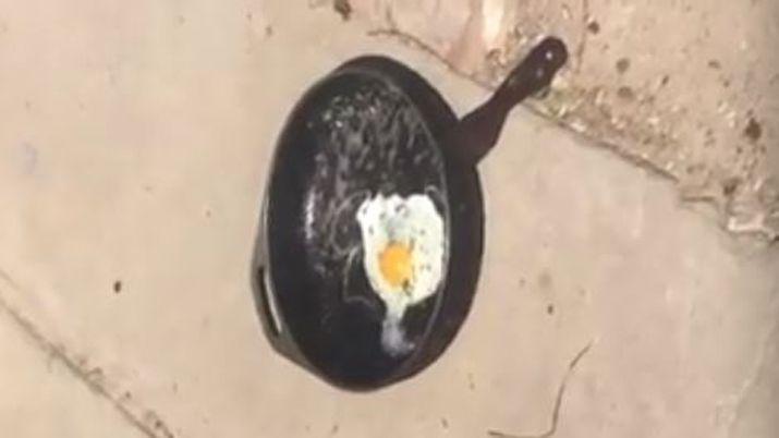 VIDEO  Miraacute como fritaron un huevo en Villa Atamisqui