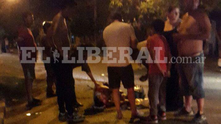 Violento choque frontal entre dos motos