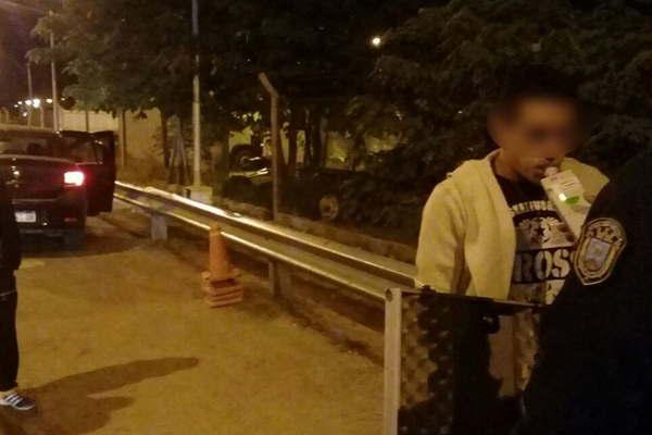 Diecisiete conductores regresaron caminando a sus hogares