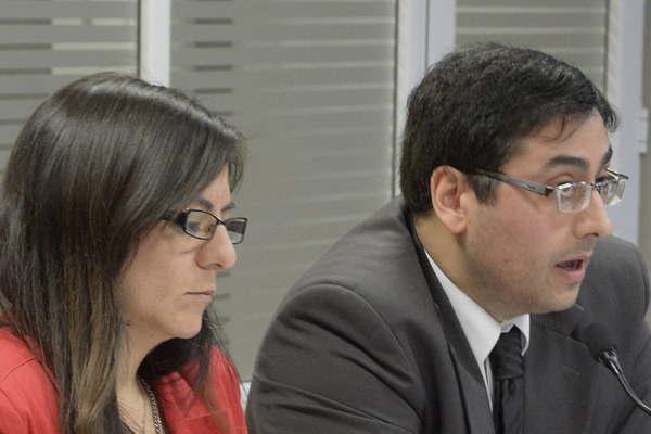 Preso por apalear y lesionar a su pareja a metros de la comisariacutea en Ojo de Agua