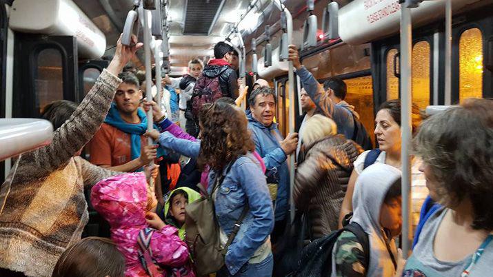 Dramaacutetico relato de una termense sobre una fuerte tormenta en pleno vuelo