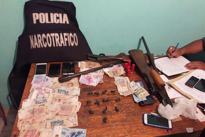 Detienen a ldquodealerrdquo secuestran drogas y armas de fuego