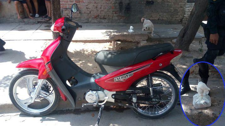 Cinematograacutefica persecucioacuten entre policiacuteas y dealers