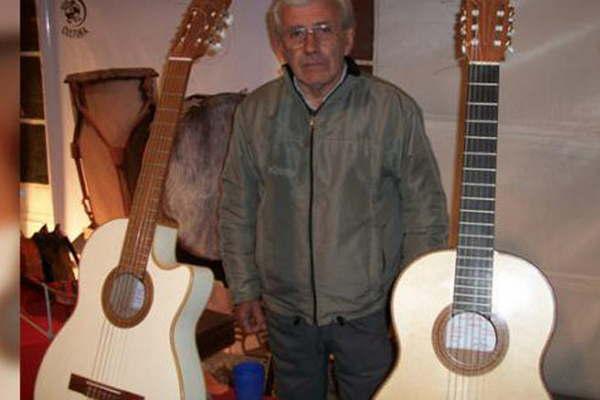 A los 76 antildeos murioacute el luthier santiaguentildeo Joseacute Bonifacio Herrera