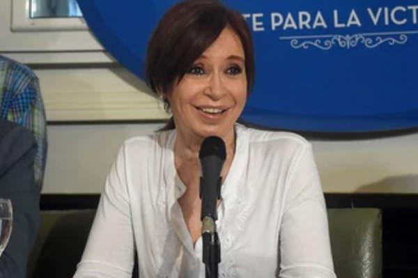 Cristina pidioacute ser sobreseiacuteda en la causa por traicioacuten a la Patria