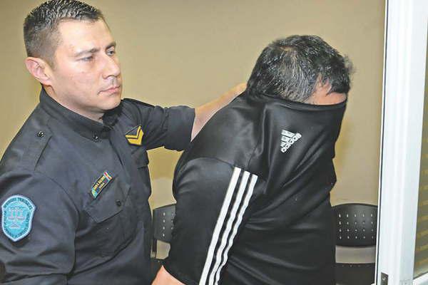 Prisioacuten preventiva a sujeto por ultrajar sexualmente a cuatro de sus siete hijas