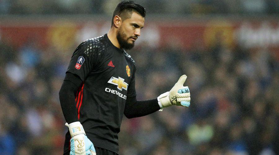 Sergio Romero se queda sin minutos de cara al Mundial de Rusia