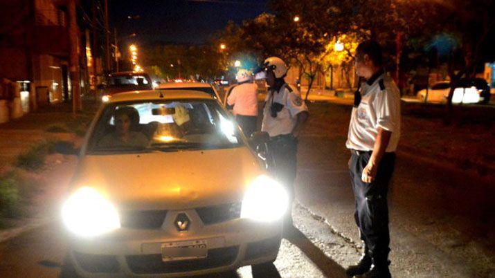 En operativos secuestraron 6 automóviles y 10 motovehículos