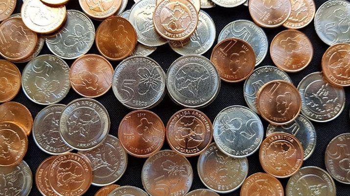 Se vienen las nuevas monedas de 1 y 5 pesos
