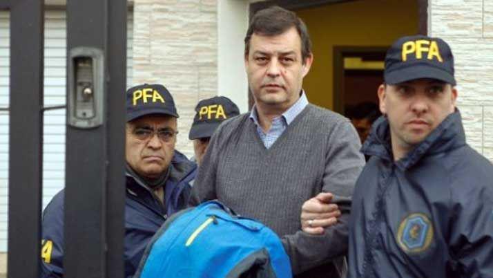 Contador de los Kirchner admitioacute que Baacuteez era un inquilino fantasma