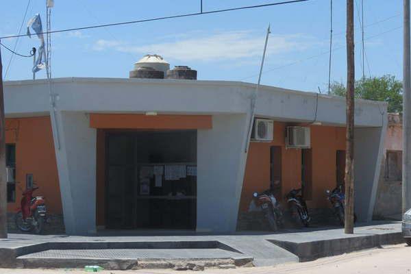 Acusa a su ex por el robo de joya y dinero