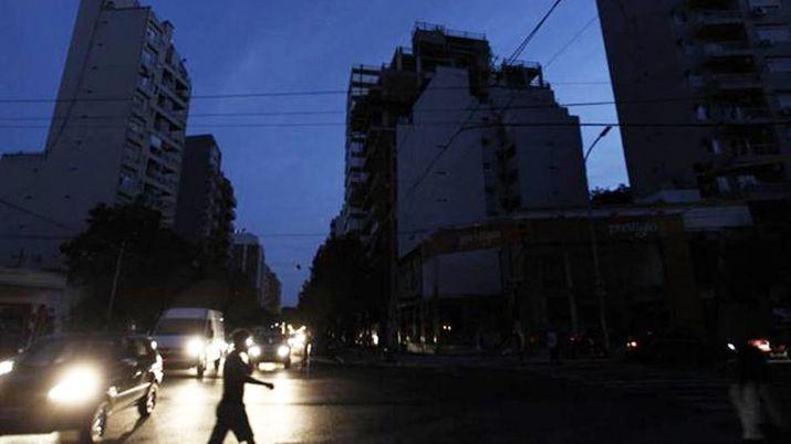 Hay unos 35 mil usuarios sin luz en Capital y Gran Buenos Aires